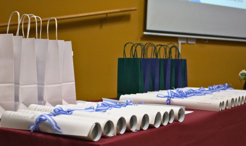 Nuevo acto de colacin de grados de las facultades locales
